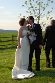 2010-04-23-150 Lindsay-Andrew Wedding.jpg